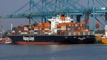 Hapag-Lloyd Introduces Global Vessel Risk Surcharge for Arabian Gulf Cargo
