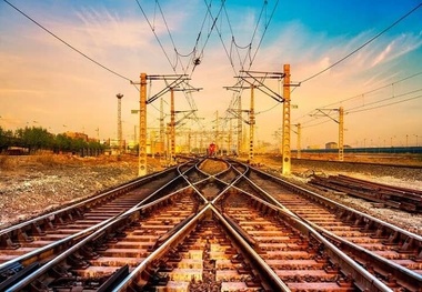 اصلاح قوانین خصوصی سازی در راه آهن از واجبات است