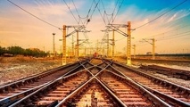 اصلاح قوانین خصوصی سازی در راه آهن از واجبات است