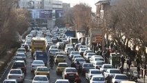چرا سیاست های تشویقی به تنهایی ترافیک را کاهش نمی دهد؟/ نقش سیاست چوب و هویج در مدیریت تقاضای سفر

 