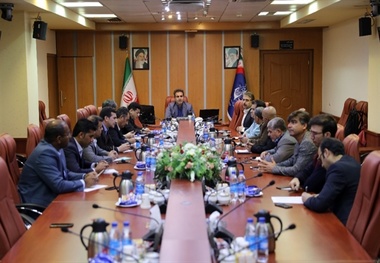 نشست مشترک مسئولان پایانه‌های دریایی با کارگروه ناظر در امور بندری سازمان بنادر
