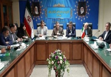 طرح جامع حمل‌ونقل عمومی اراک نباید معطل مترو بماند