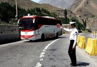 چرا توقیف دفترچه کار رانندگان مسافری جریمه درستی نیست؟