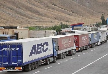 پس لرزه های آتش سوزی اسلام قلعه؛ بدون هماهنگی، به مرز دوغارون کامیون اعزام نشود