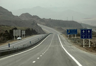  ۴۲کیلومتر از راههای روستایی سیریک آسفالت شد 