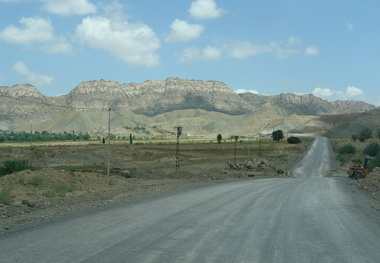 بازدید مدیر کل راه و شهرسازی خراسان شمالی از راه های روستایی شهرستان بجنورد و شیروان 