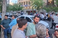 تجمع رانندگان کامیون در مقابل مجتمع قضایی تهران/ درخواست تسریع رسیدگی به تخلفات سه شرکت وارد کننده ناوگان