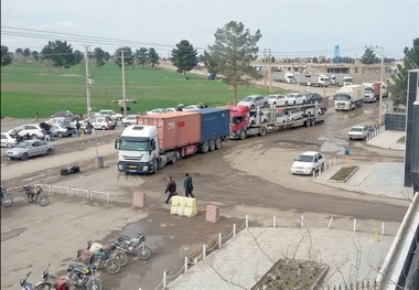 فعالیت تجاری در مرز مهران به حالت عادی برگشت
