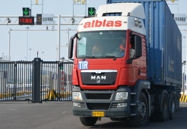 First TIR transport from Europe to China arrives in only 12 days