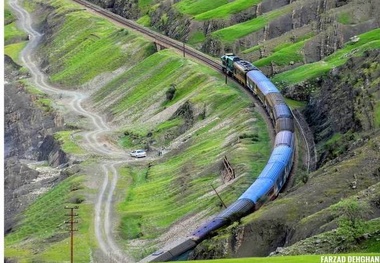 ثبت بیش از ۱۵۲ هزار جابجایی مسافر در راه آهن لرستان