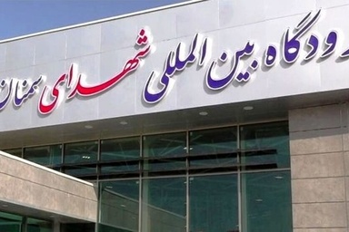 فرودگاه سمنان مورد اصابت پرتابه دشمن قرار گرفت