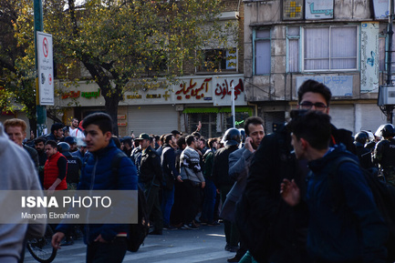 برخی اعتراضات امروز در پی گرانی و سهمیه‌بندی بنزین
