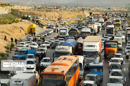 اعتراض‌ها به گران شدن بنزین