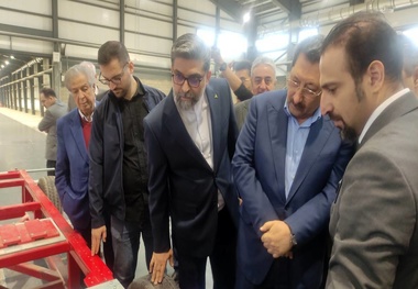 مرکز آزمون تصادف خودرو در غرب تهران آغاز به کار کرد+فیلم