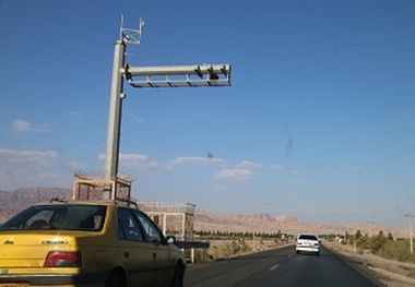 افزایش دوربین‌های ثبت تخلف در جاده‌های قم
