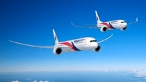  Malaysia Airlines Signs MOU for Dreamliners