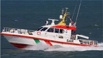 عملیات امداد پزشکی به خدمه شناور غیر ایرانی SEA PAD، در نزدیکی بندر عسلویه