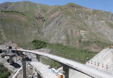 قطعه سوم اتوبان تهران شمال با همکاری بنیاد مستضعفان اجرایی می شود