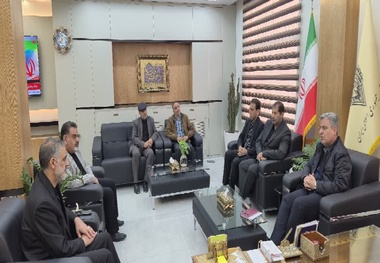 بازدید معاون پارلمانی وزیر راه از راه‌ آهن اصفهان/ تأکید بر تداوم خدمات رسانی در شرایط ویژه