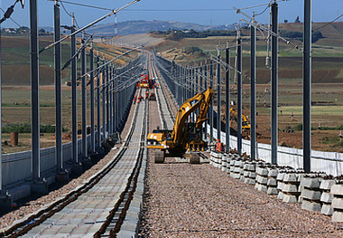 Smart Design Secures Smooth Cable Trough Fixing to Bridge