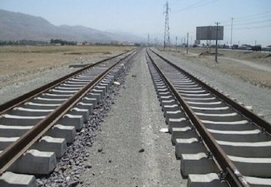 عملیات اجرایی اتصال ایلام به شبکه ریلی کشور فردا آغاز می شود