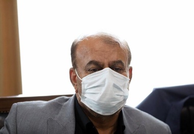 وزیر راه، بیمار است؛ رئیسی برکنارش کند