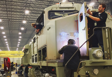 CN orders 60 locomotives