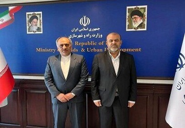 تبادل نظر وزیر راه و شهرسازی با سفیر ایران در تاجیکستان