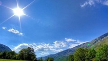 افزایش دما در استان های ساحلی/ احتمال بارش باران امروز در تهران