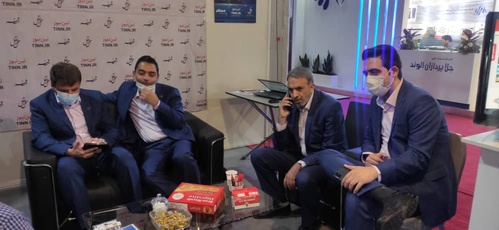 بازدید مدیرعامل شرکت واگن پارس از غرفه تین 